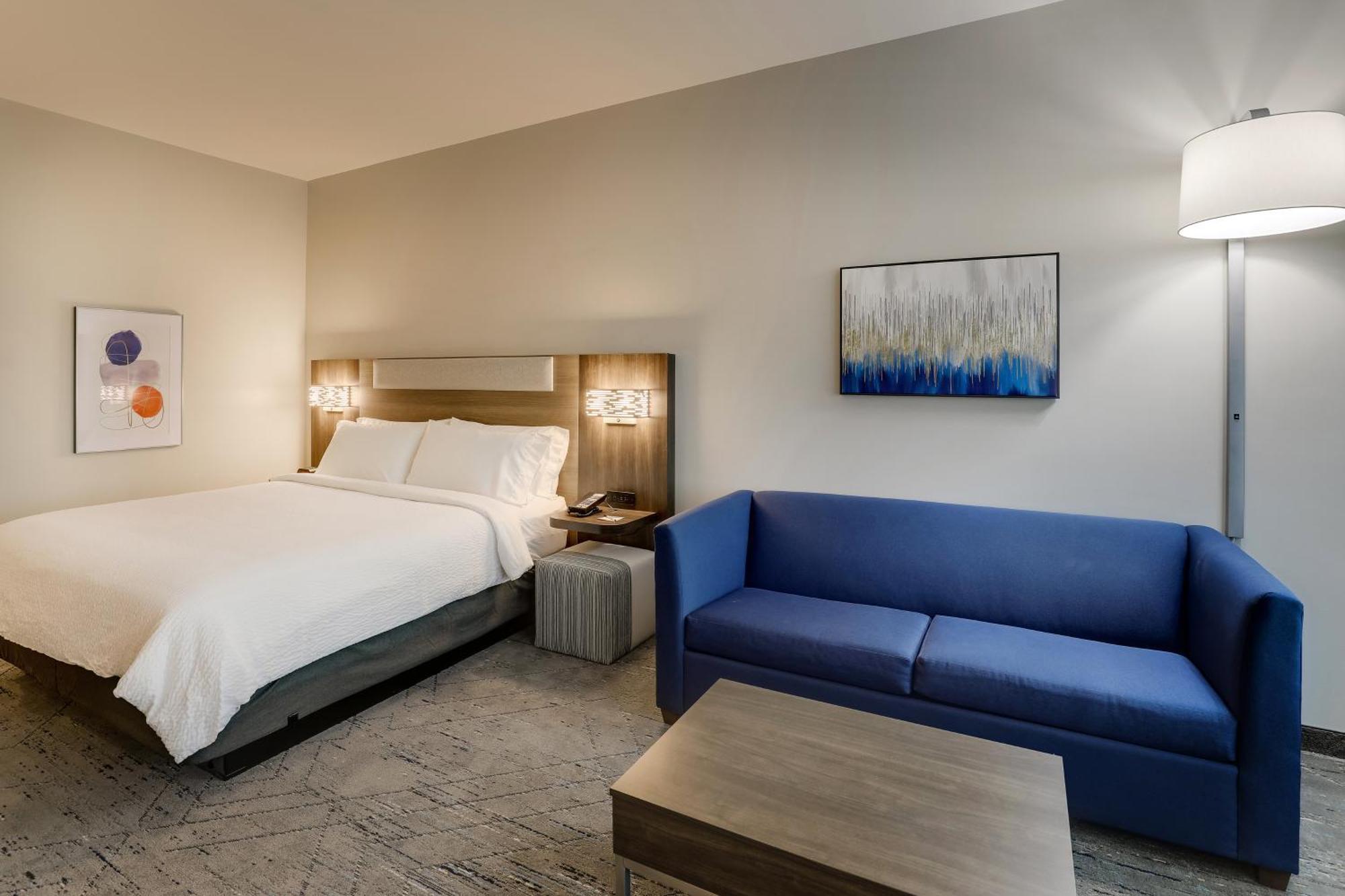 Holiday Inn Express Holly Springs - Raleigh Area By Ihg Exterior foto