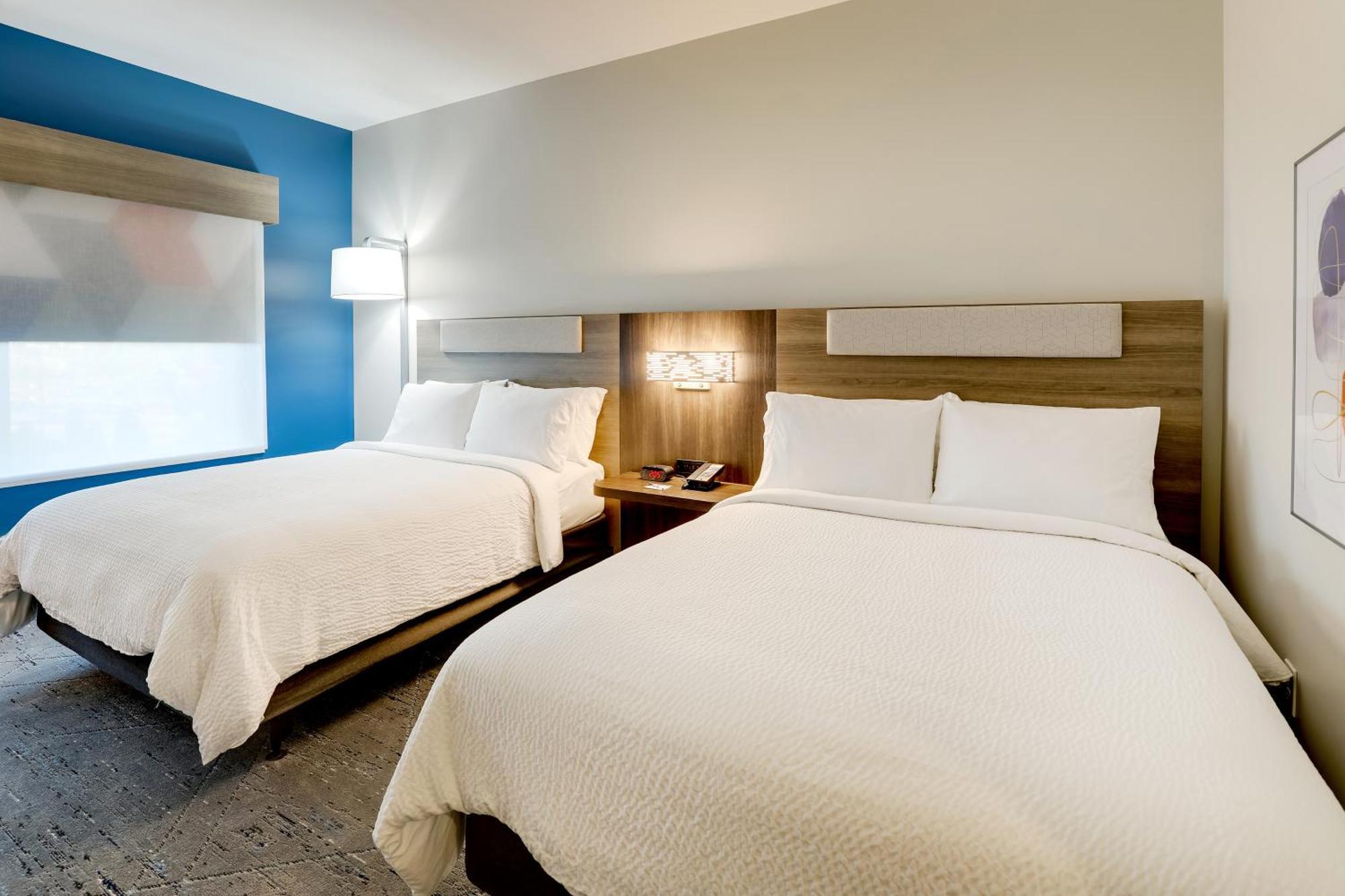 Holiday Inn Express Holly Springs - Raleigh Area By Ihg Exterior foto