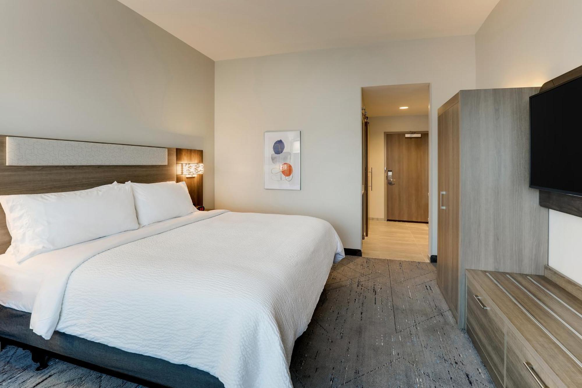 Holiday Inn Express Holly Springs - Raleigh Area By Ihg Exterior foto